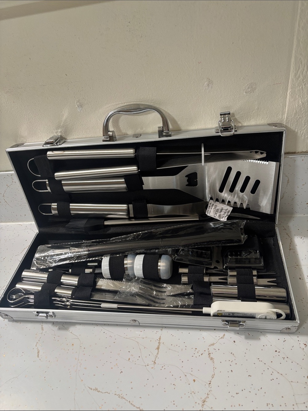 Brand New BBQ Tool Set - 18-Piece in Aluminum Case